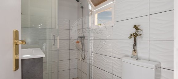 2 bedrooms House in Turquel, Portugal No. 22738 17