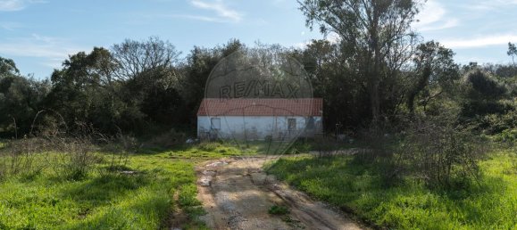 2 bedrooms House in Turquel, Portugal No. 22738 10