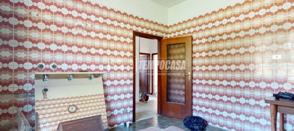 4 bedrooms Villa in Gaggio Montano, Italy No. 196189 27