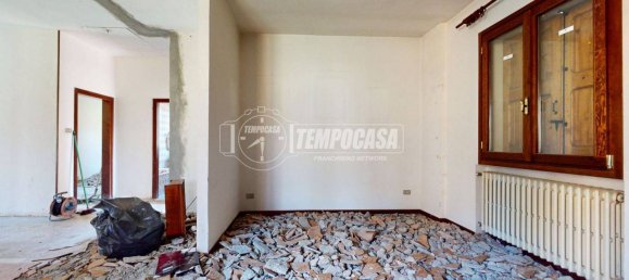 4 bedrooms Villa in Gaggio Montano, Italy No. 196189 21