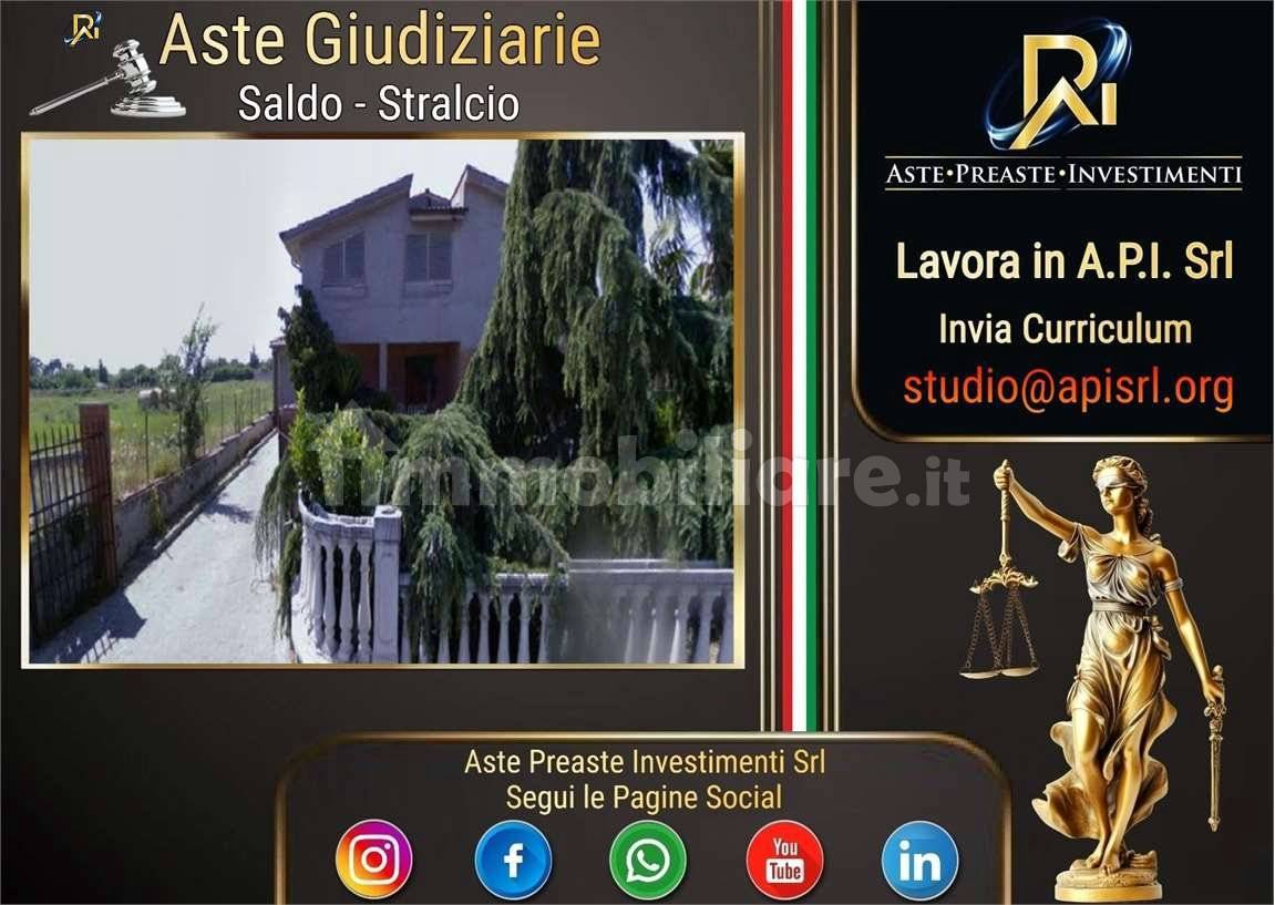 Apartamento de 3 dormitorios en Fiumicino, Italy No. 281057