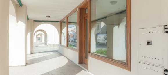 Gewerbliche Immobilie in Oderzo, Italy 185m², Nr. 256261 8