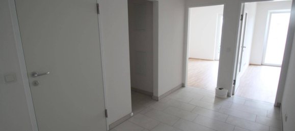 2-salle Appartement à Linz, Austria No. 192810 3