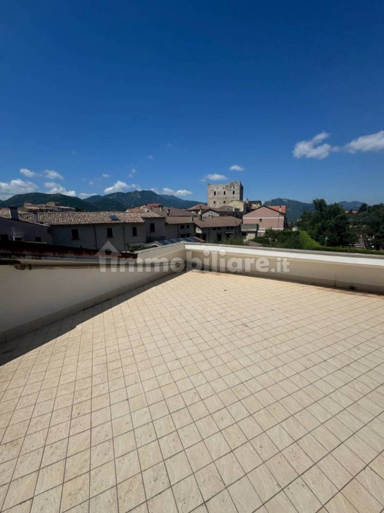 Квартира с 5 спальнями в Баньоли Ирпино, Италия № 296239