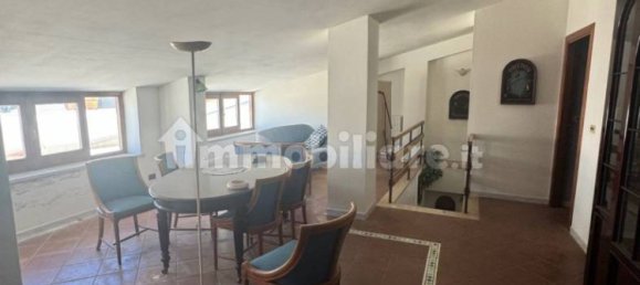 Квартира с 5 спальнями в Баньоли Ирпино, Италия № 296239 3