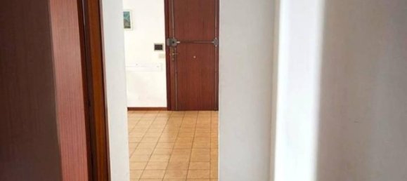 4 rooms Apartment in Rome, Italy No. 40188 33