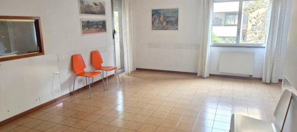 4 rooms Apartment in Rome, Italy No. 40188 8