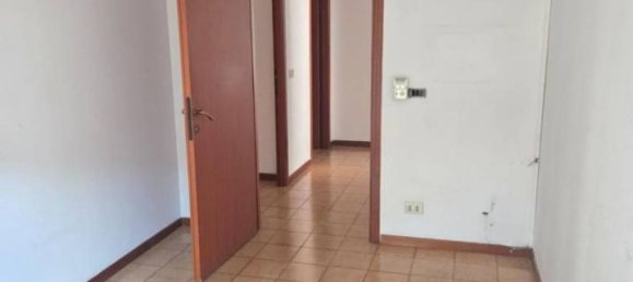 4 rooms Apartment in Rome, Italy No. 40188 26