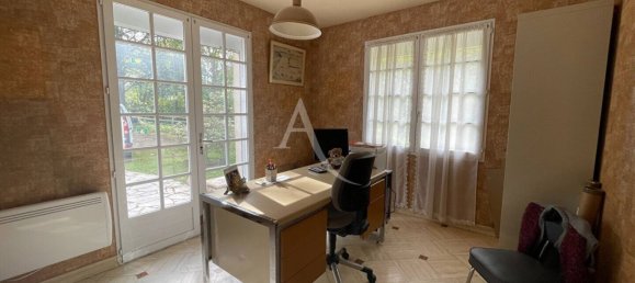 5 غرف نوم منزل في Loir-et-Cher, France رقم 73322 5