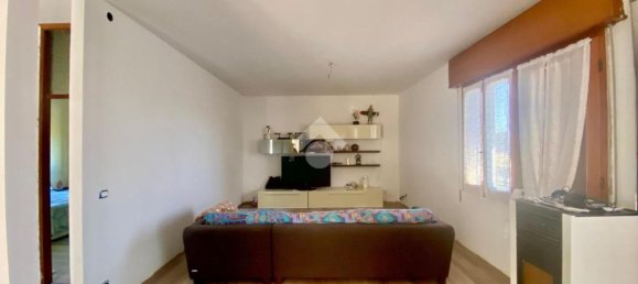 Casa de 3 dormitorios en Montebelluna, Italy No. 342353 4