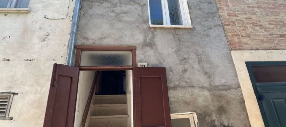 Casa de 3 habitaciónes en Pollutri, Italy No. 30588 9