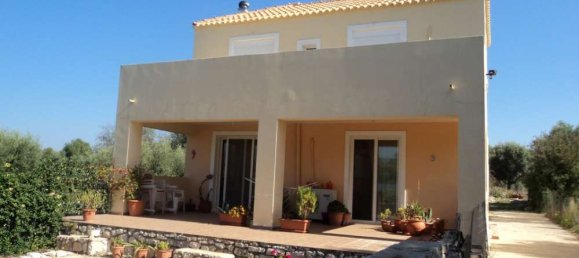 5 dormitorios сasa en venta en Lefkada, Kefalonia, Ionian Islands, Peloponnese, Western Greece and the Ionian, Greece № 575 7