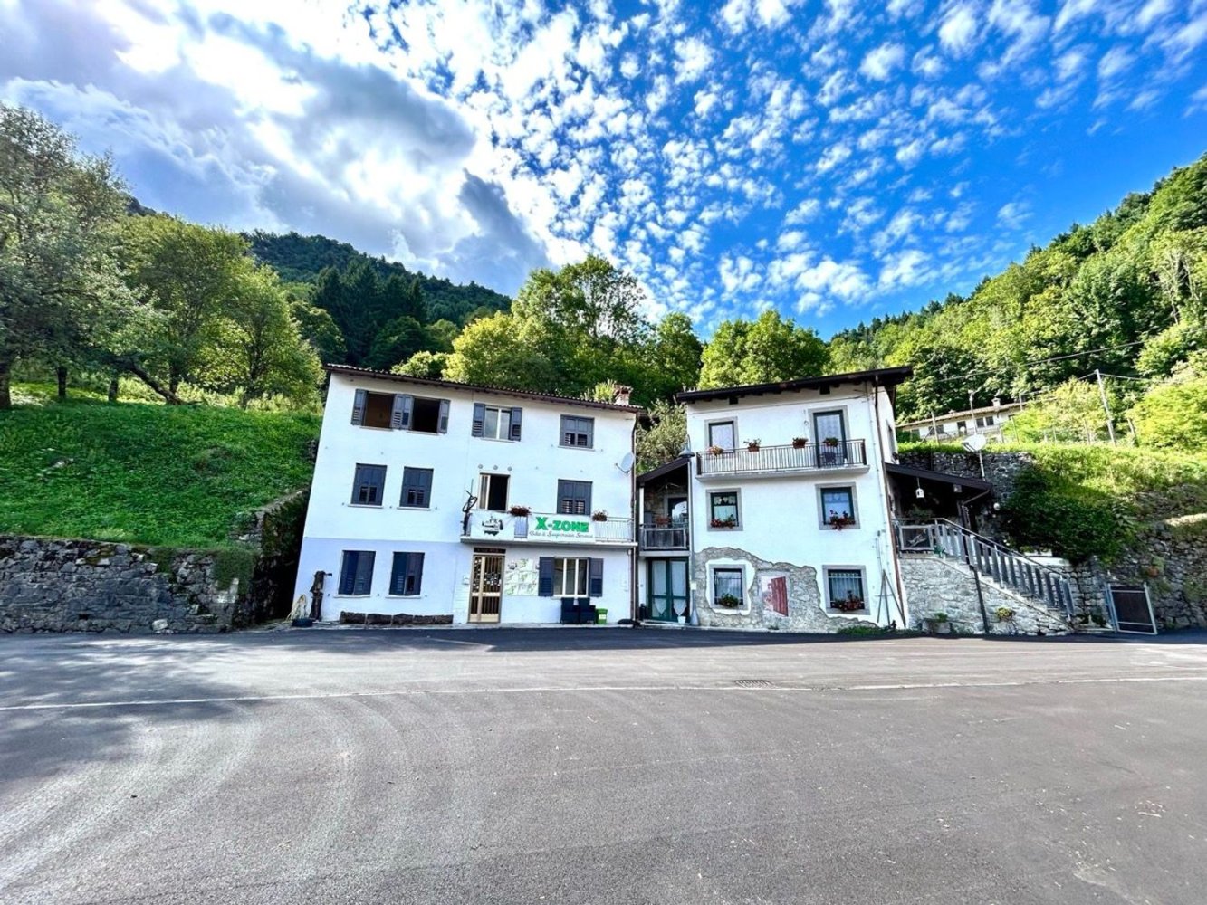 6 chambres Maison à Udine, Italy No. 376810