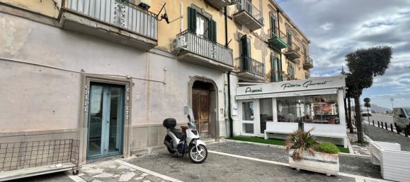  عقار تجاري في Pozzuoli, Italy 30متر مربع رقم 149556 5