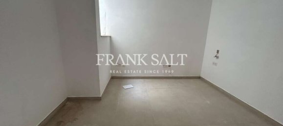 3 chambres Appartement à Saint Paul's Bay, Malta No. 341 7