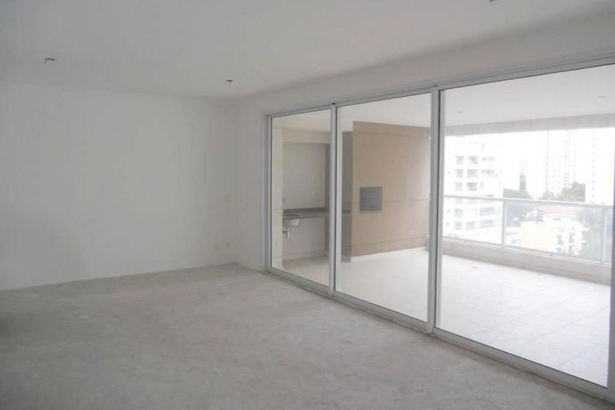 Apartamento de 4 dormitorios en Sao Paulo, Brazil No. 486516