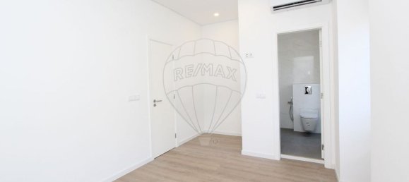 2 Schlafzimmer Wohnung in Lisbon, Portugal, Nr. 11811 21