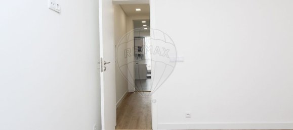 2 Schlafzimmer Wohnung in Lisbon, Portugal, Nr. 11811 23