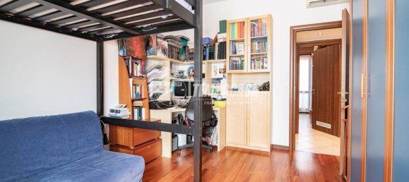 1 bedroom Apartment in Sesto San Giovanni, Italy No. 323214 17