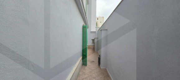 Apartamento de 2 habitaciónes en Molfetta, Italy No. 21288 4