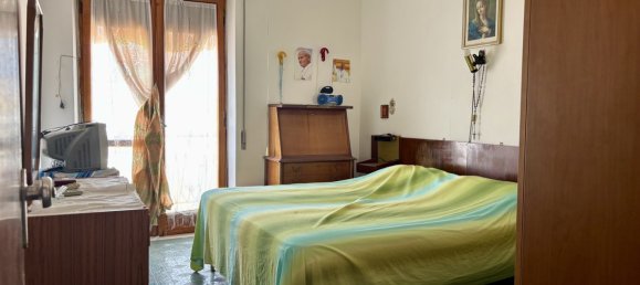 3 rooms Apartment in Campomarino, Italy No. 304481 6