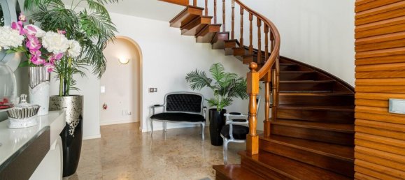 71 bedroom Villa in Portimao, Portugal No. 146705 3