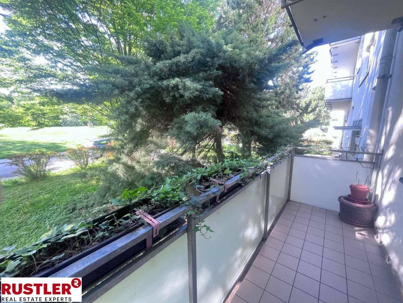 3 rooms Apartment in Liesing, Austria No. 148338