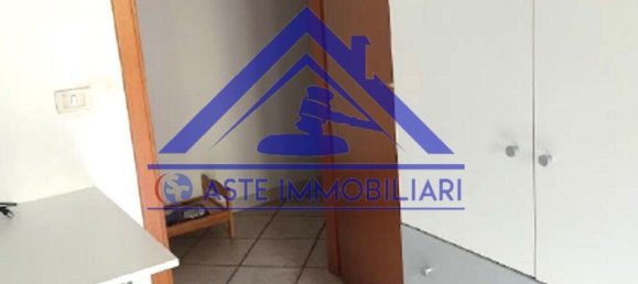 Apartamento de 2 divisões em Santa Maria Capua Vetere, Italy N.º 7573 47
