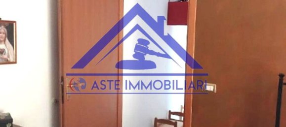 Apartamento de 2 divisões em Santa Maria Capua Vetere, Italy N.º 7573 79