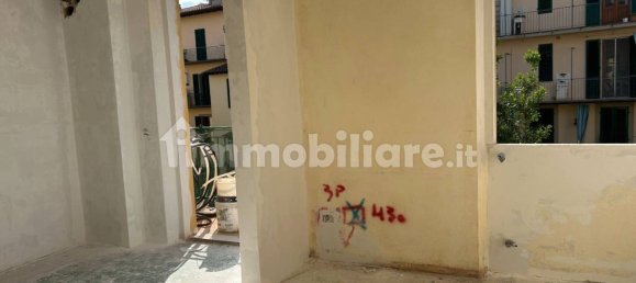 2 bedrooms Apartment in Florence, Italy No. 114969 3