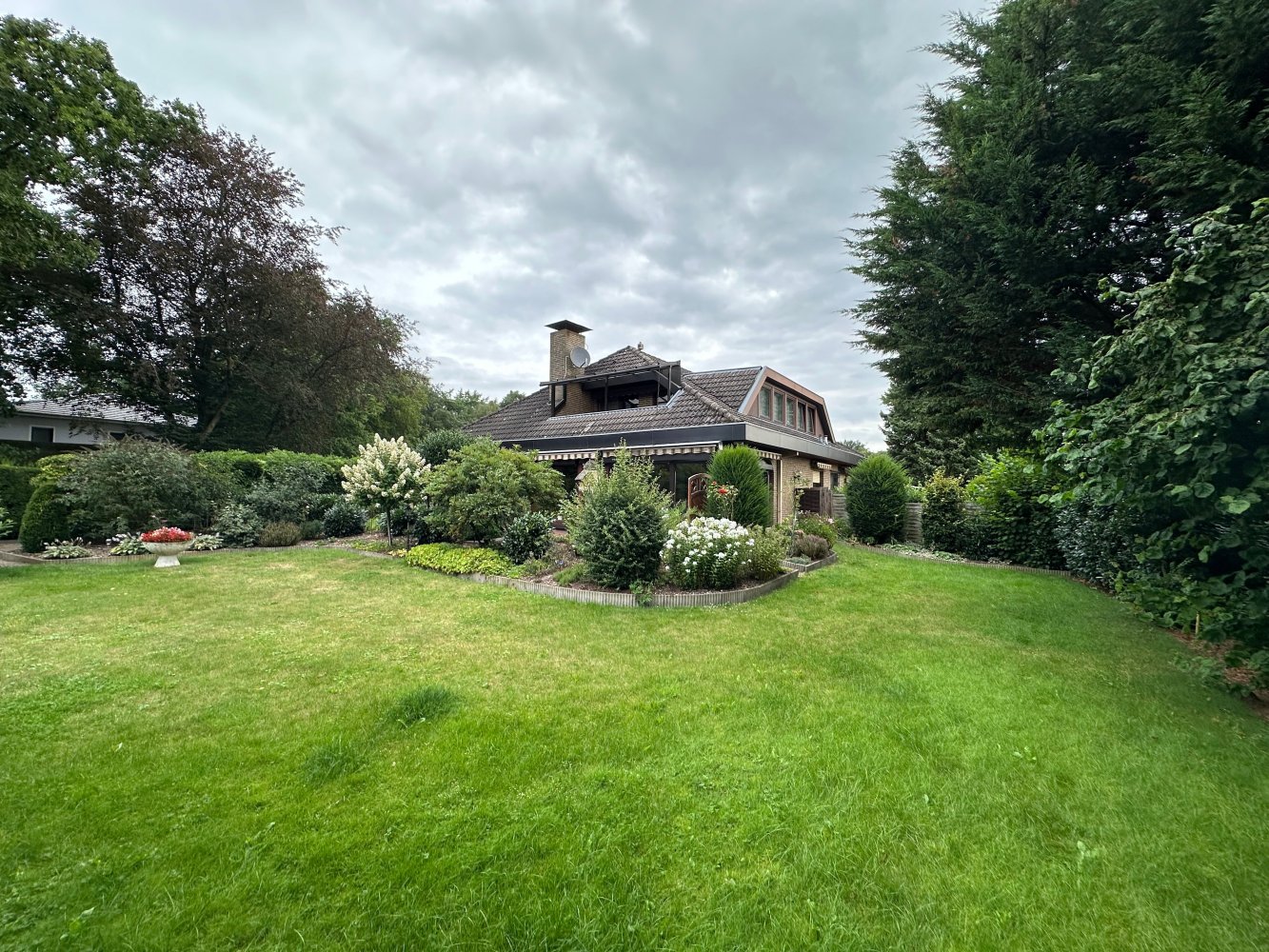 6 rooms House in Diepholz, Germany No. 205132