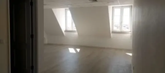 44m² Office in Lisbon, Portugal No. 94108 4