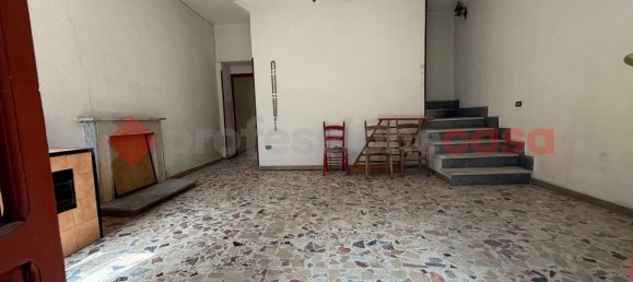 5 bedrooms House in Montesarchio, Italy No. 360459 5