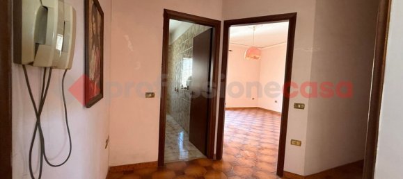 5 bedrooms House in Montesarchio, Italy No. 360459 8