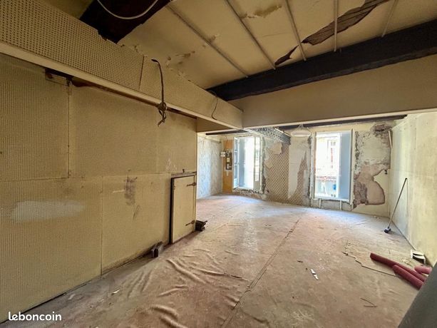 Studio in Sete, France No. 282758