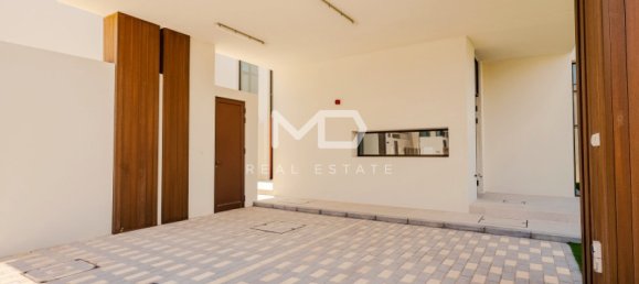 3 bedrooms Townhouse in Abu Dhabi, UAE No. 47595 56