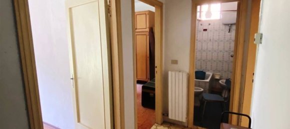 10-Zimmer Haus in Pioraco, Italy, Nr. 111843 7