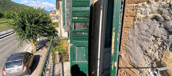 10-Zimmer Haus in Pioraco, Italy, Nr. 111843 13