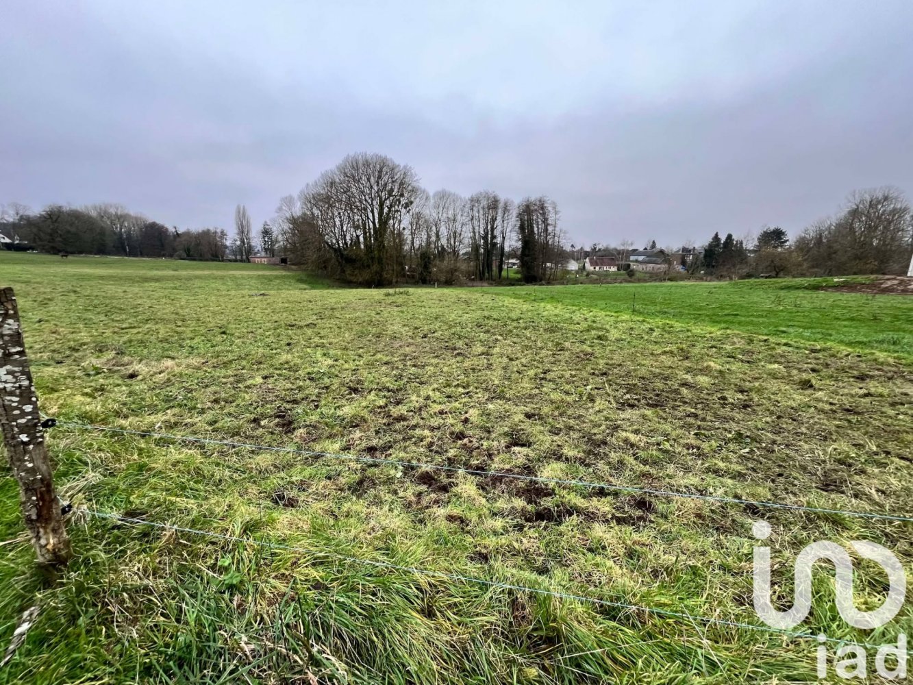 Terrain à Guivry, France 722m² No. 46792