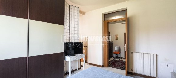 3 rooms Villa in Solaro, Italy No. 14781 20