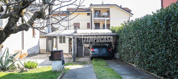 3 rooms Villa in Solaro, Italy No. 14781 8