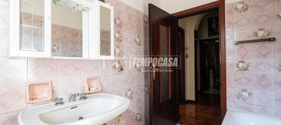 3 rooms Villa in Solaro, Italy No. 14781 23