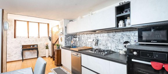 3 rooms Villa in Solaro, Italy No. 14781 28