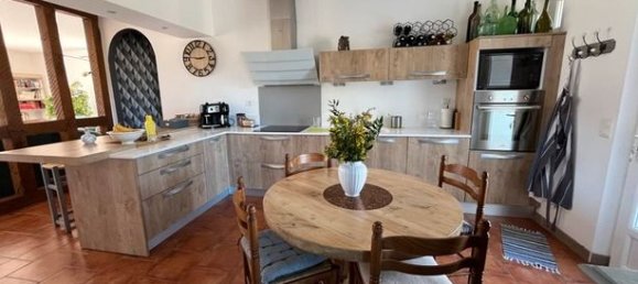 Casa de 4 dormitorios en Condom, France No. 307708 4