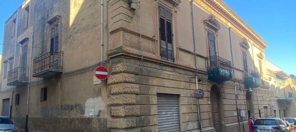 550m² Building in Castelvetrano, Italy No. 258460 3