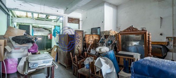 9 bedrooms Building in Porto, Portugal No. 41111 13