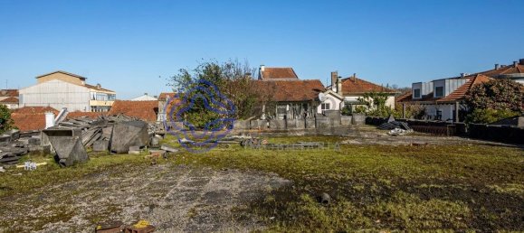 9 bedrooms Building in Porto, Portugal No. 41111 23