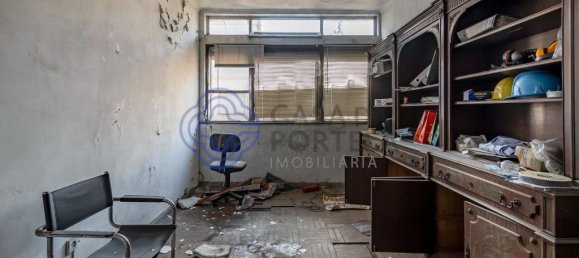 9 bedrooms Building in Porto, Portugal No. 41111 9