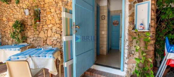 198m² Commercial property in Golfo Aranci, Italy No. 326979 10