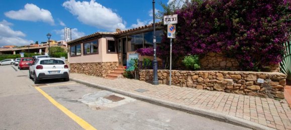 198m² Commercial property in Golfo Aranci, Italy No. 326979 25